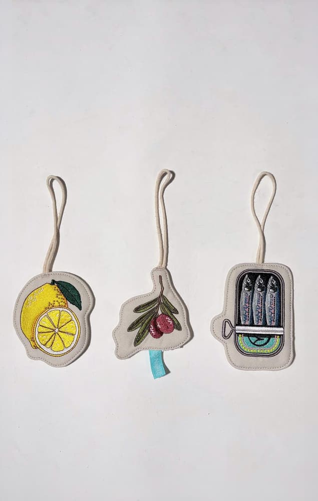 Jouets doux pour arche d’éveil